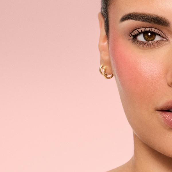 CONVERTIBLE COLOR™ NOURISHING LIQUA-TINT